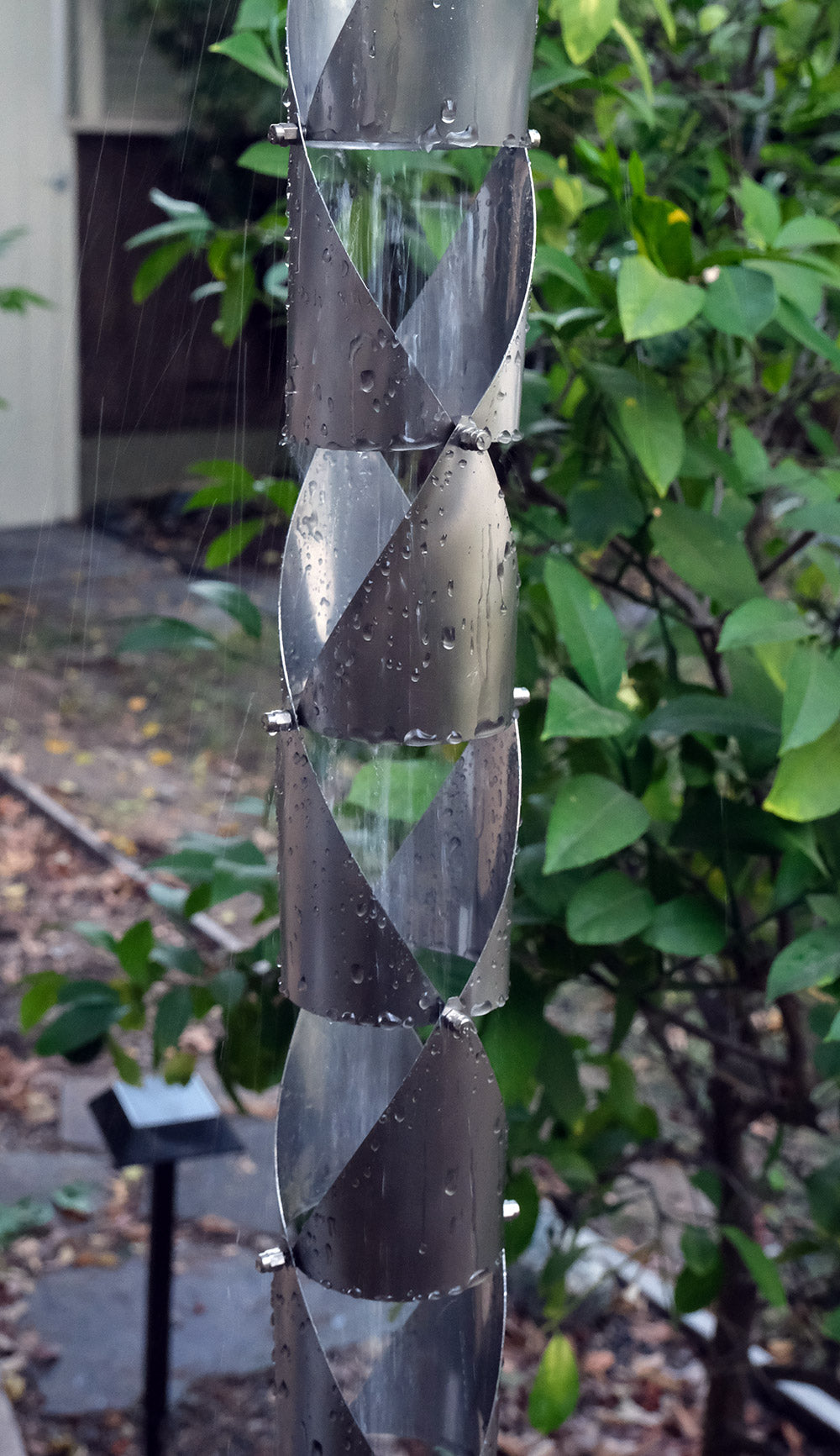 4542-RND-SS Origami™ II Round Stainless Steel Rain Chain