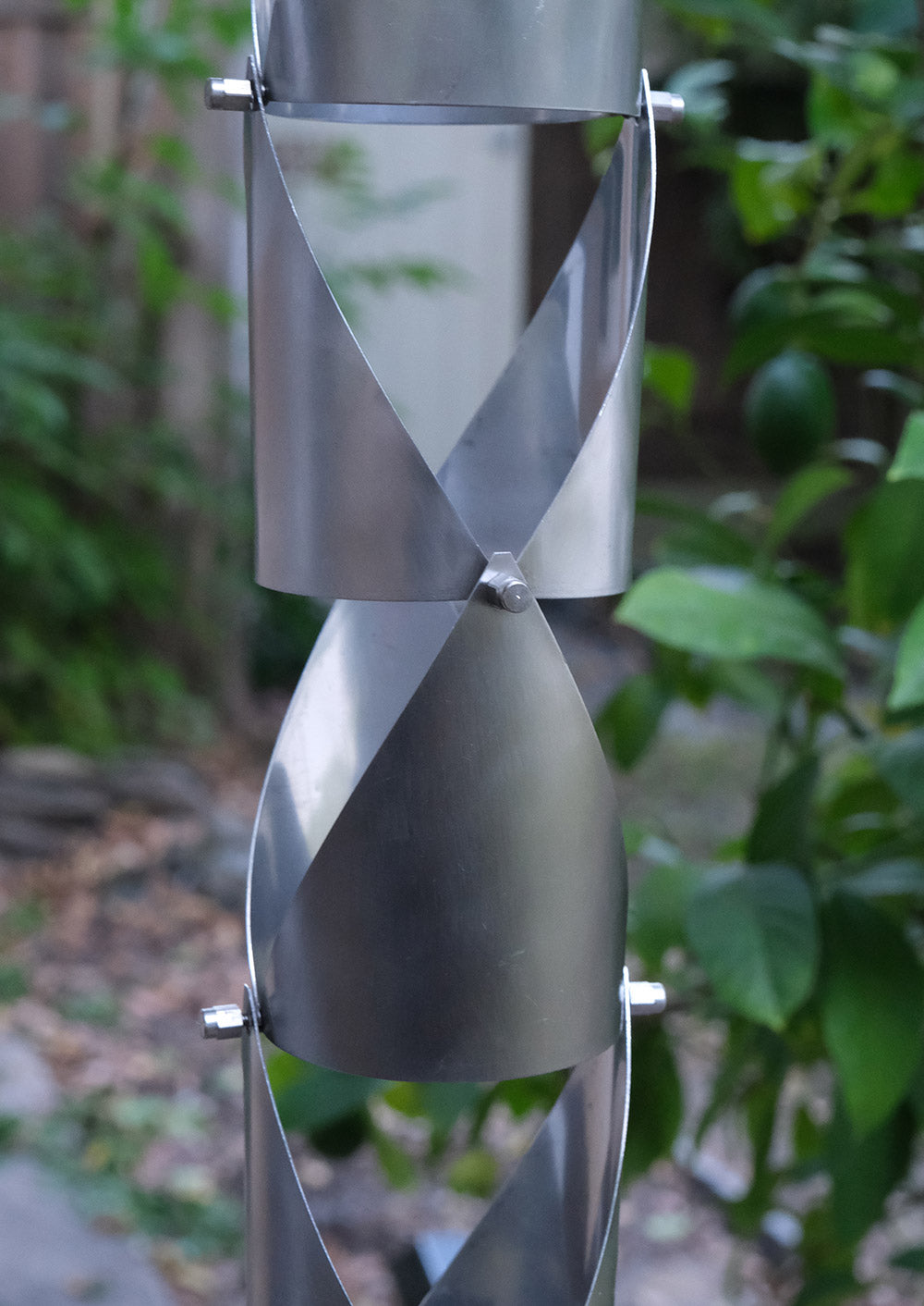 4542-RND-SS Origami™ II Round Stainless Steel Rain Chain