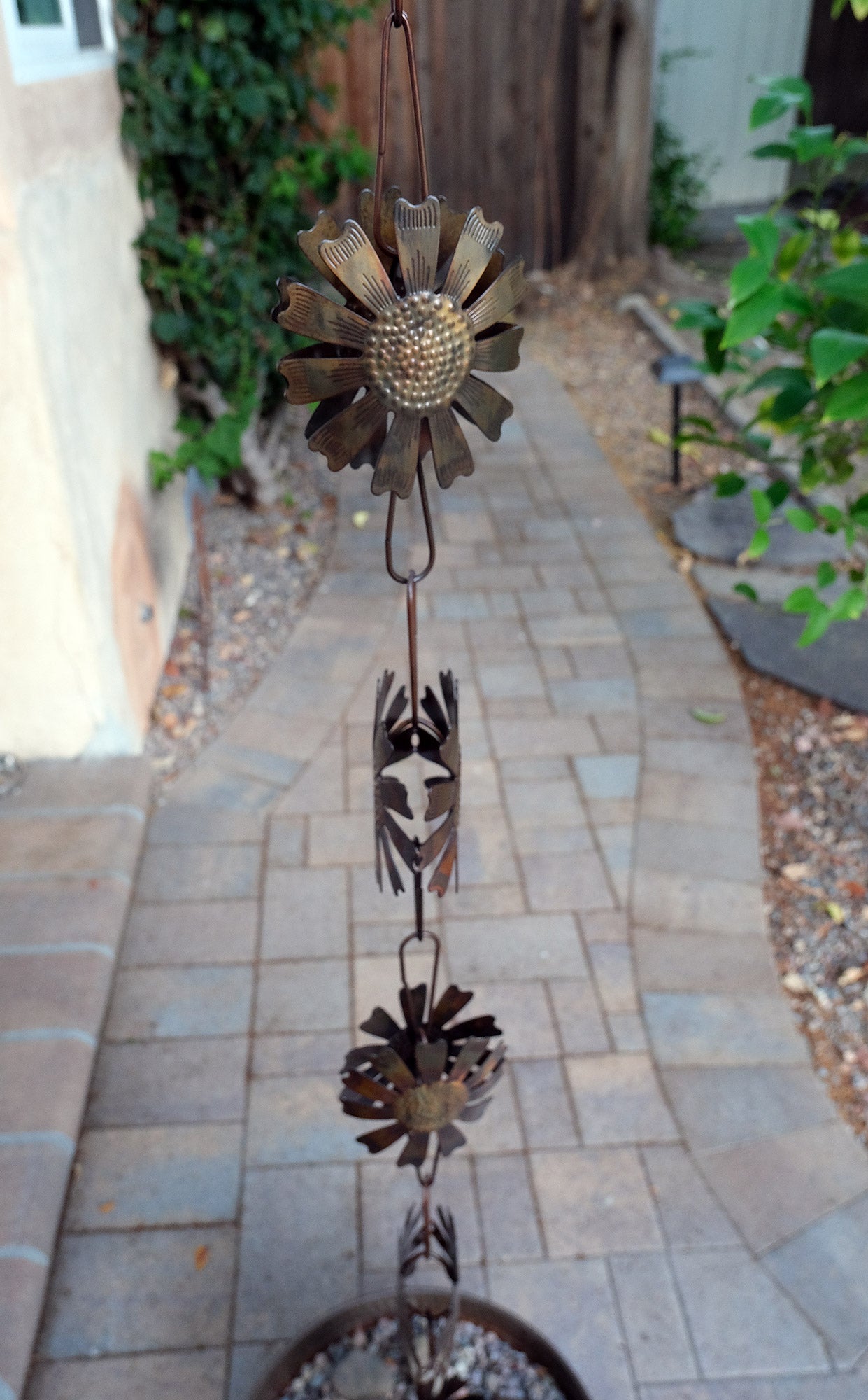 Daisy Flower Steel Rain Chain Nature Series