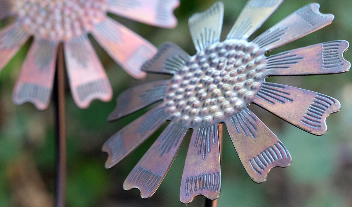 GS-005 Daisy Flower Garden Stakes (set of 3)