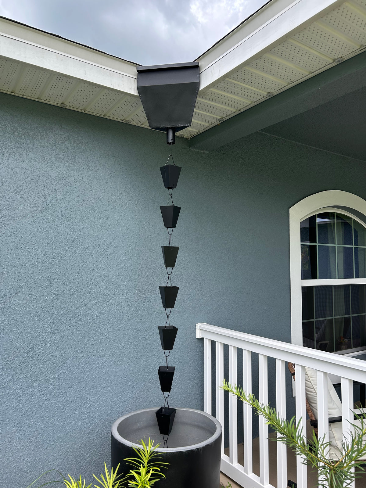 Chain Gutter Leader Pure Thick Copper Corner Leaderhead 3141-cop – RainChains.com